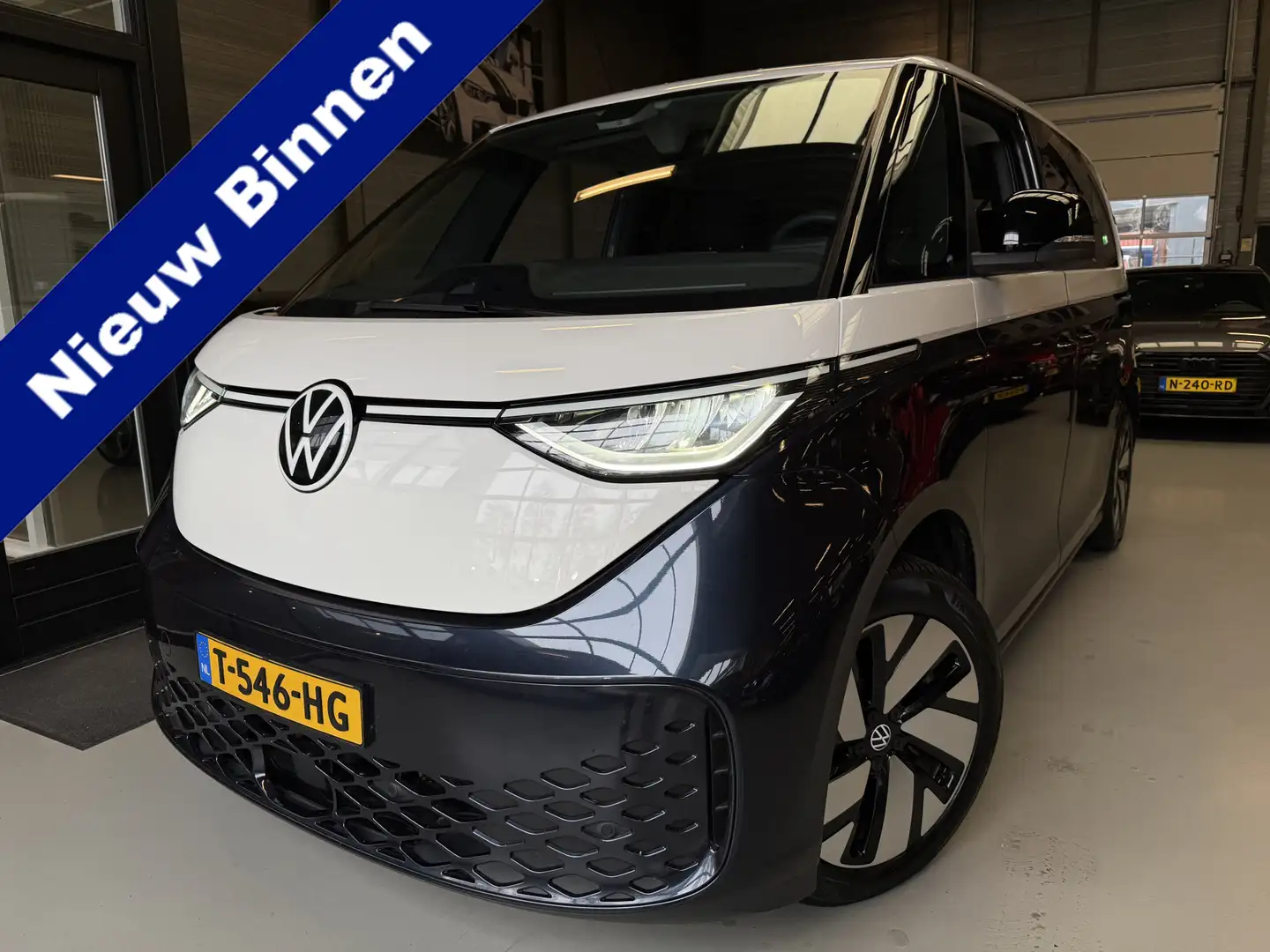 Volkswagen ID. Buzz 1st 77kWh Cruise, Carplay, Dubbele schuifdeur Blau - 1