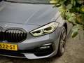 BMW 118 1-serie 118i AUT7 M-SPORT HIGH EXECUTIVE PANODAK L Grau - thumbnail 23