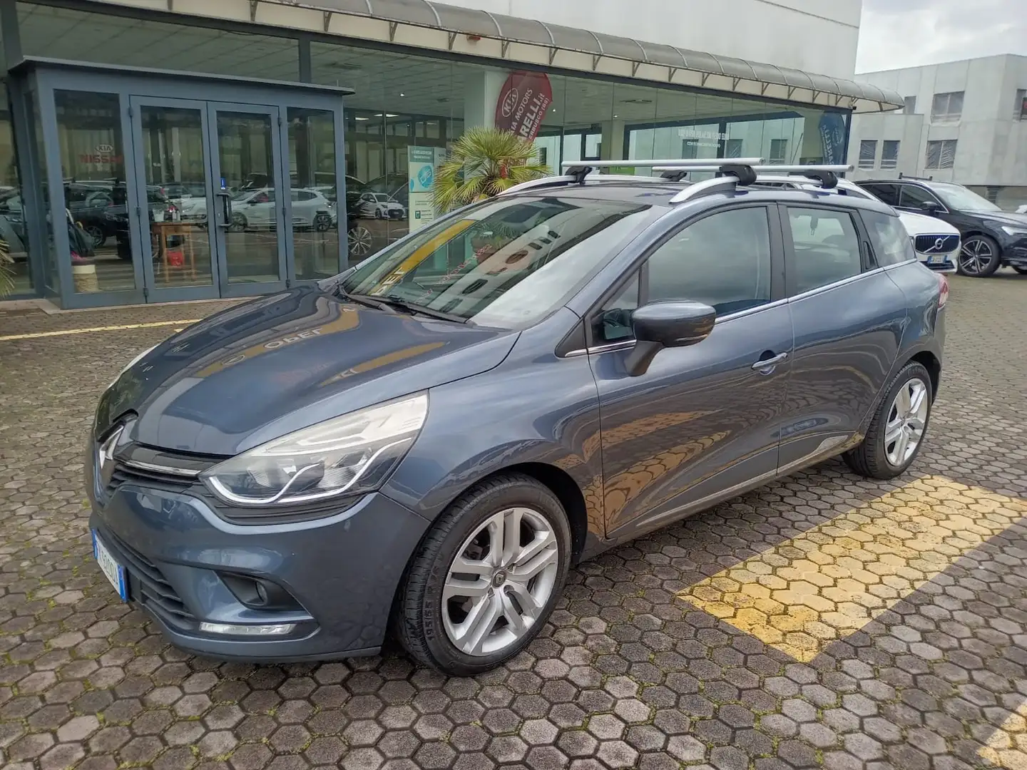 Renault Clio Clio Sporter 1.5 dci energy Zen 90cv Gris - 1