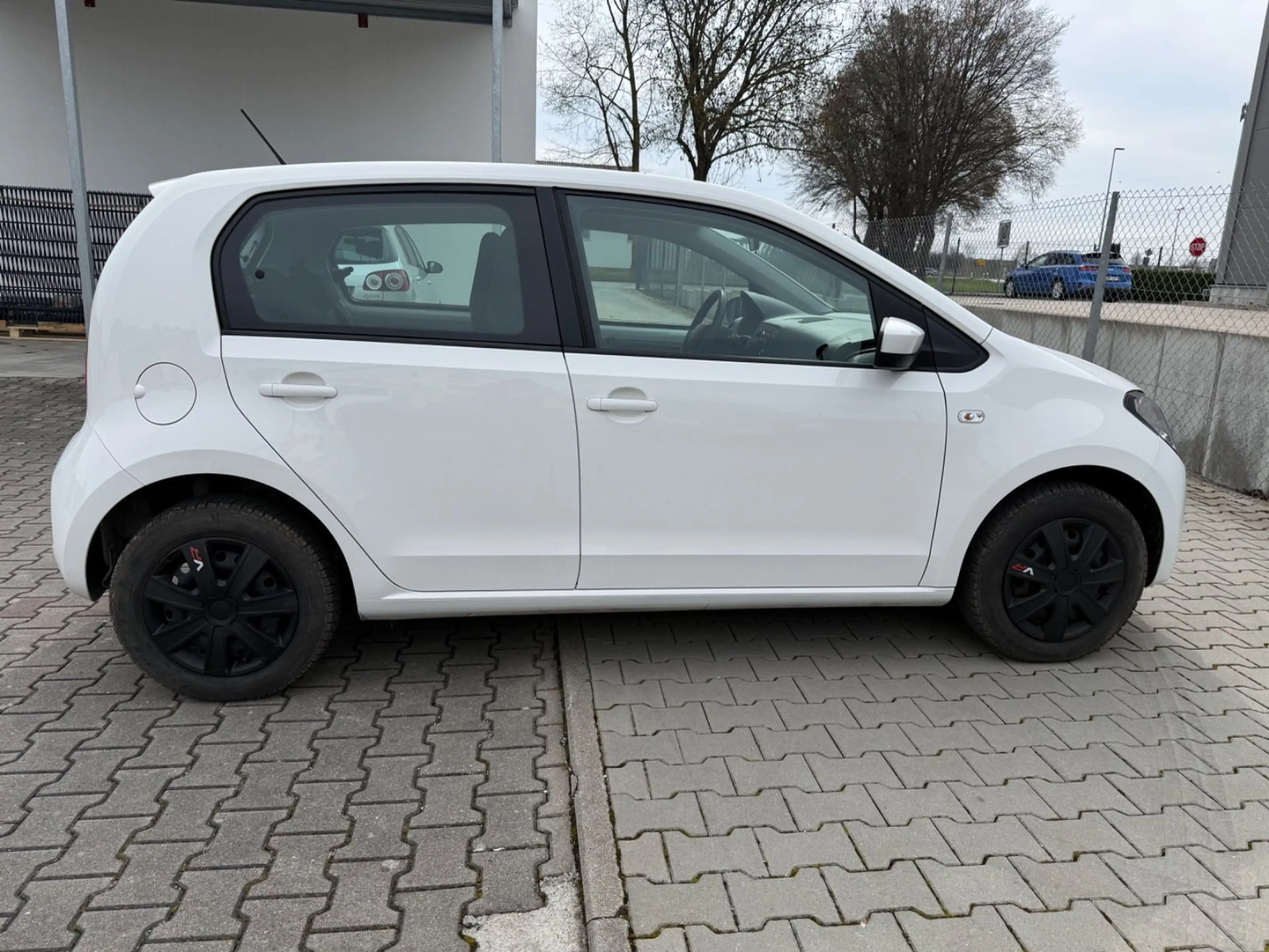 SEAT Mii Reference SITZHEIZ*KLIMA*BLUTOOTH* — photo 5