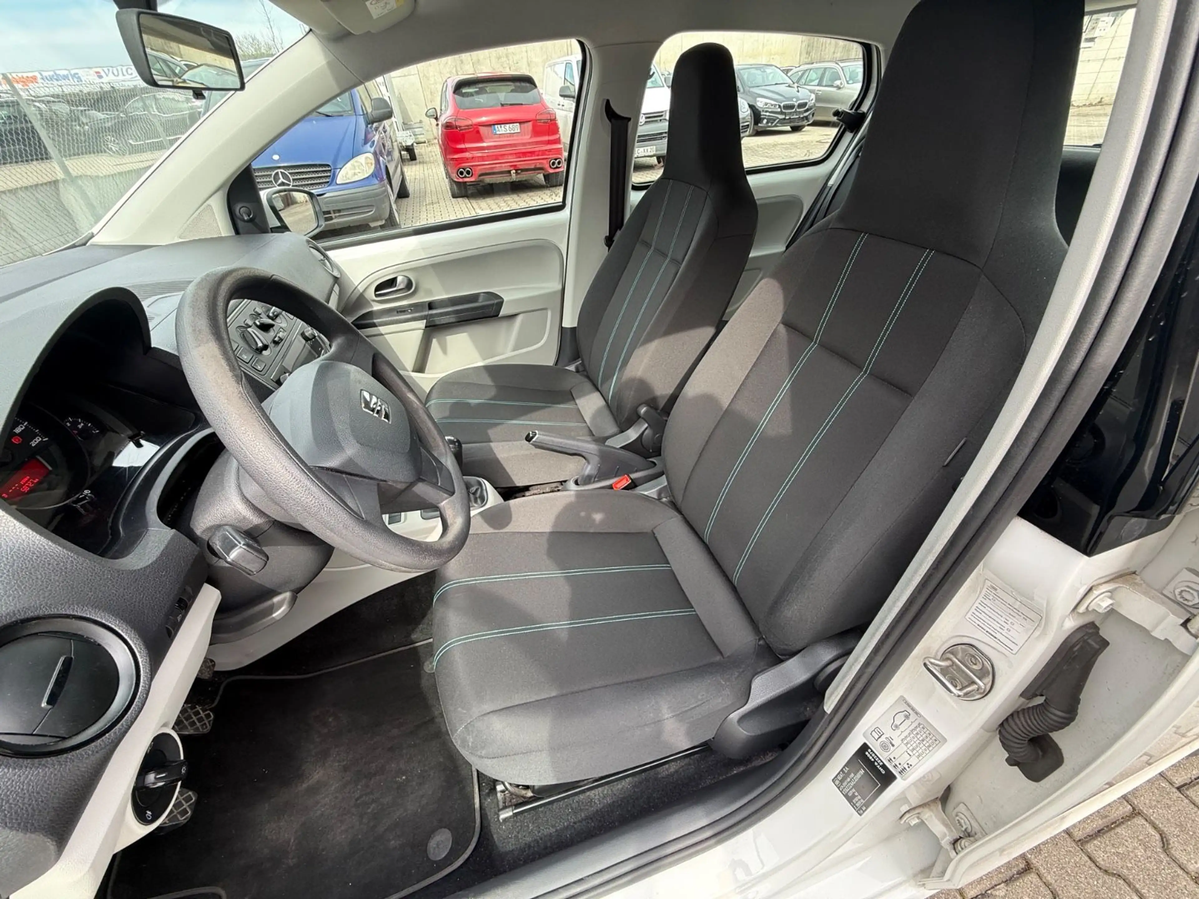 SEAT Mii Reference SITZHEIZ*KLIMA*BLUTOOTH* — photo 10