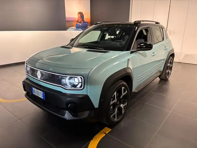 Renault R 4 Renault 4 E-Tech E-Tech Techno comfort range 150cv