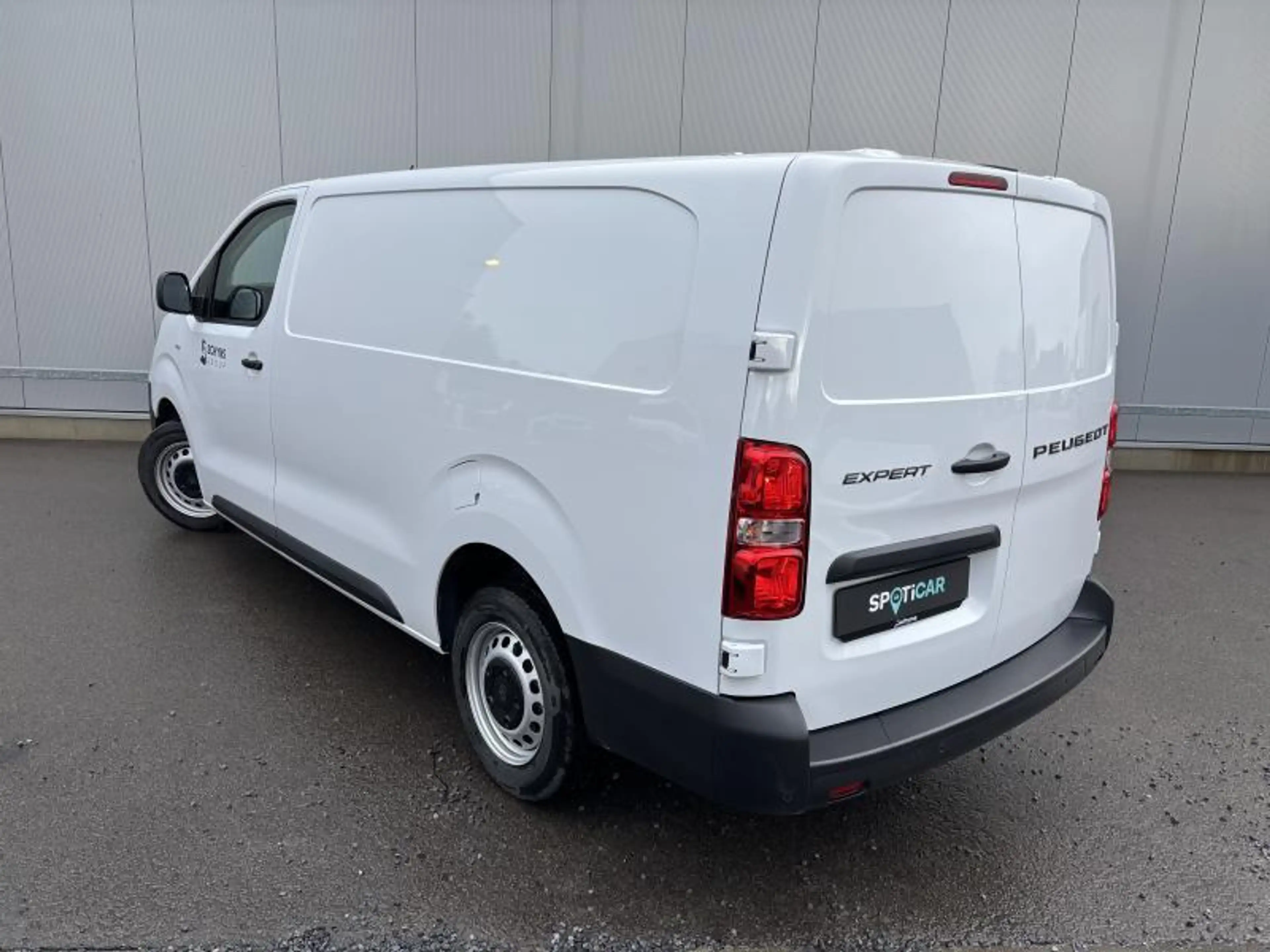 Peugeot Expert LONG Premium 2.0 BLUEHDI 145 — photo 5