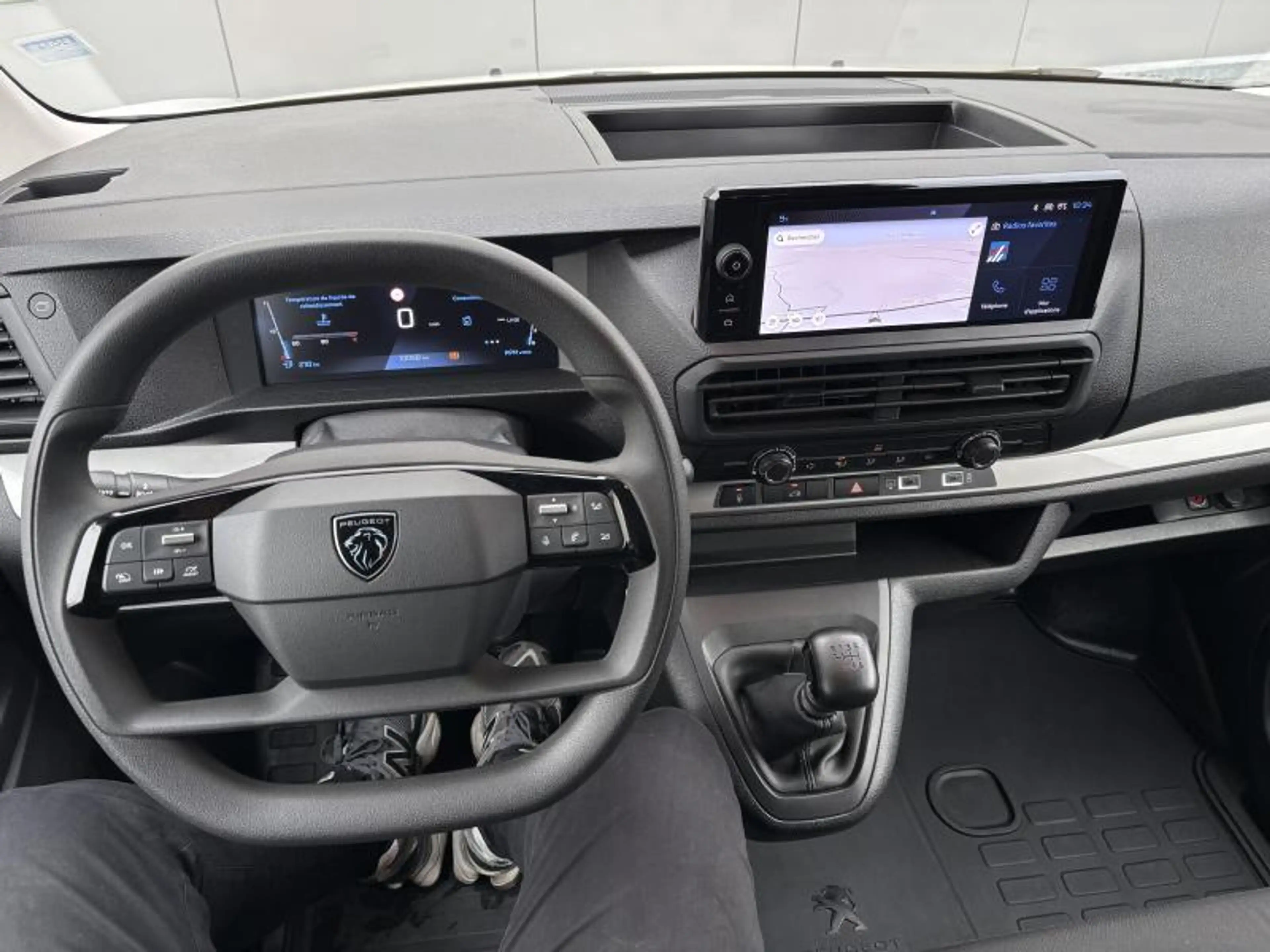Peugeot Expert LONG Premium 2.0 BLUEHDI 145 — photo 11