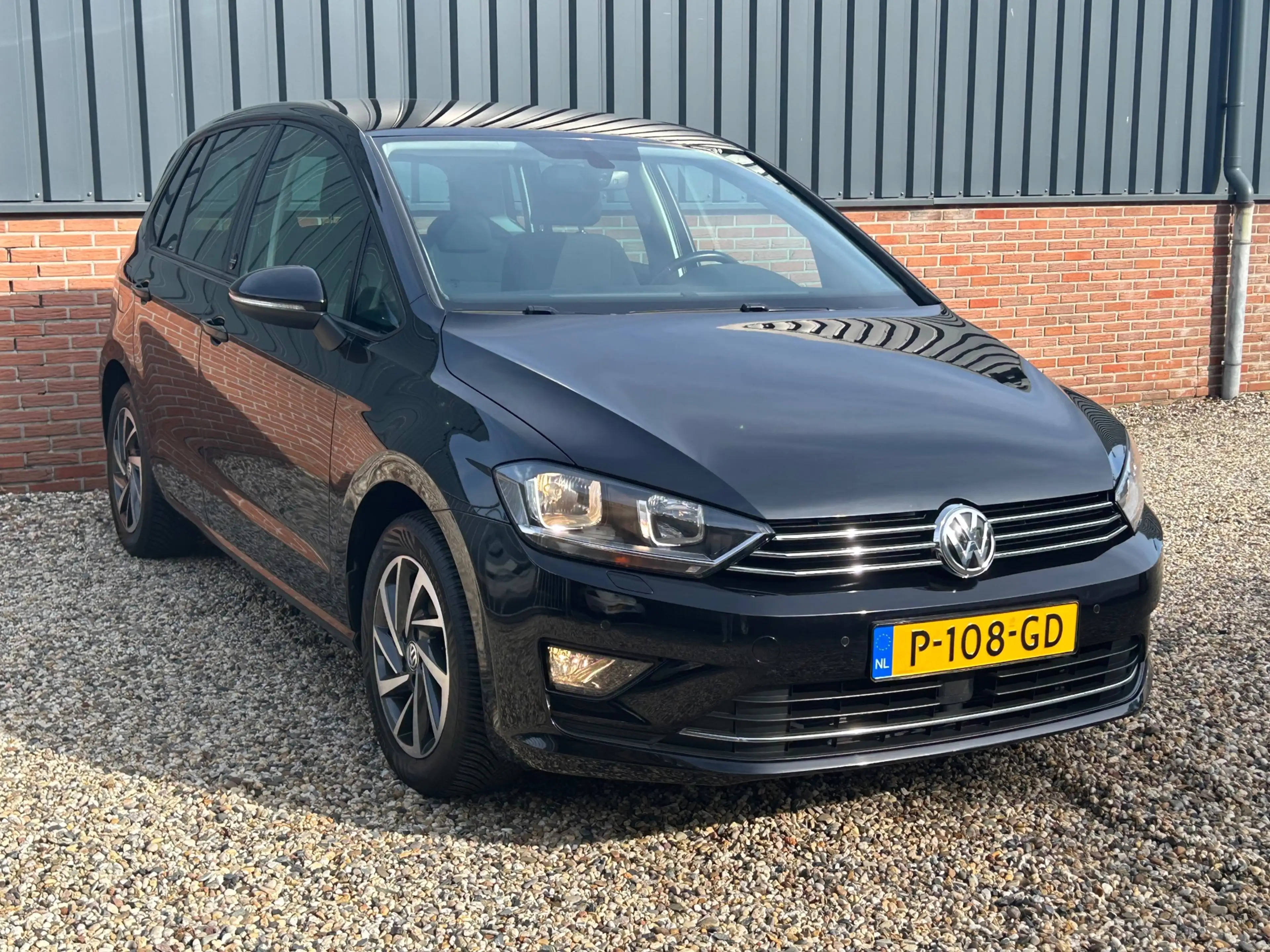 Volkswagen Golf Sportsvan 1.2 TSI Sound DSG Pdc/Ecc/Lmv/Pr-Glass — photo 4