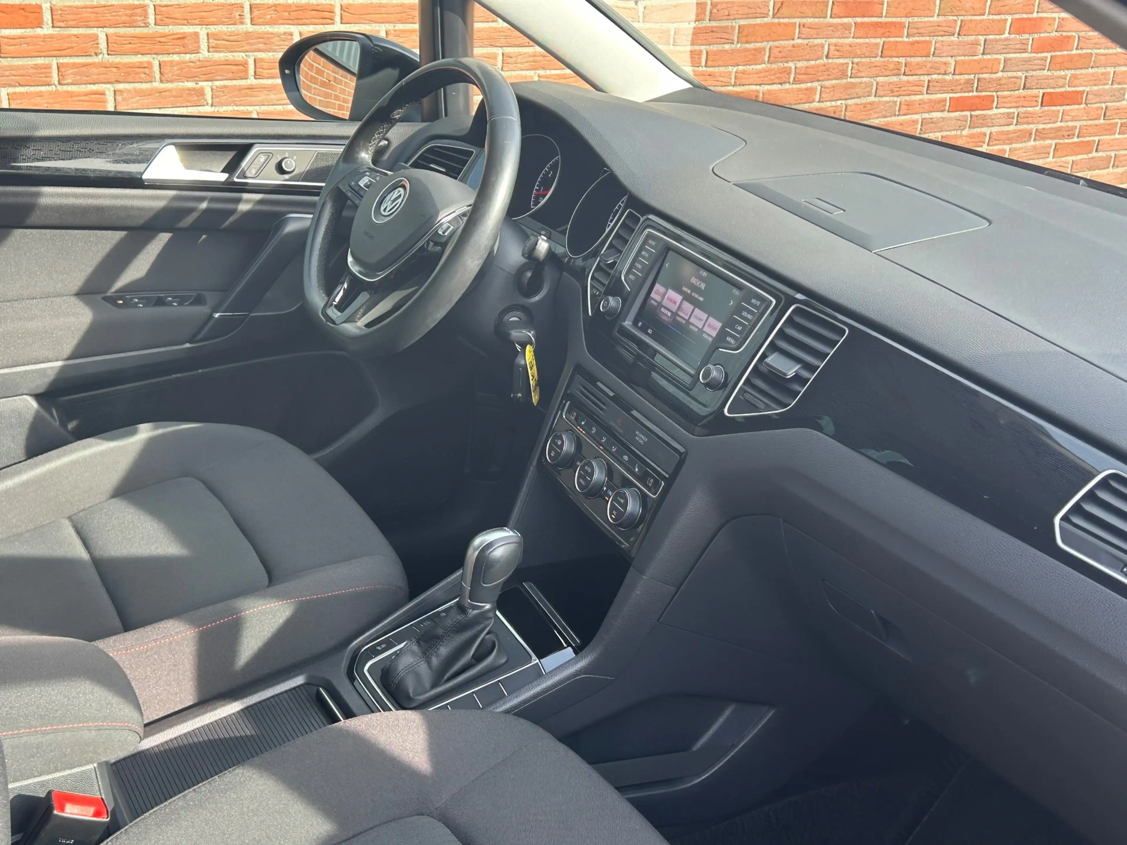 Volkswagen Golf Sportsvan 1.2 TSI Sound DSG Pdc/Ecc/Lmv/Pr-Glass — photo 10