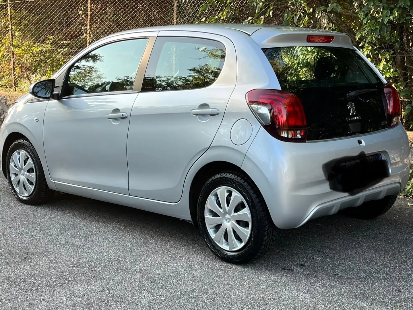 Peugeot 108 Active Argento - 1