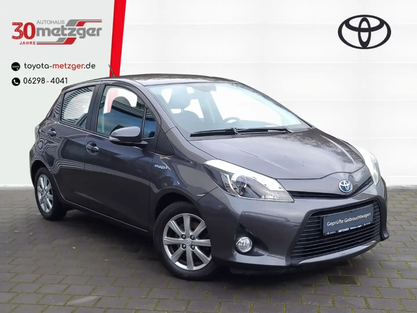 Toyota Yaris Hybrid Active +Kamera +Klimautomatik +Bluetooth Gris - 1