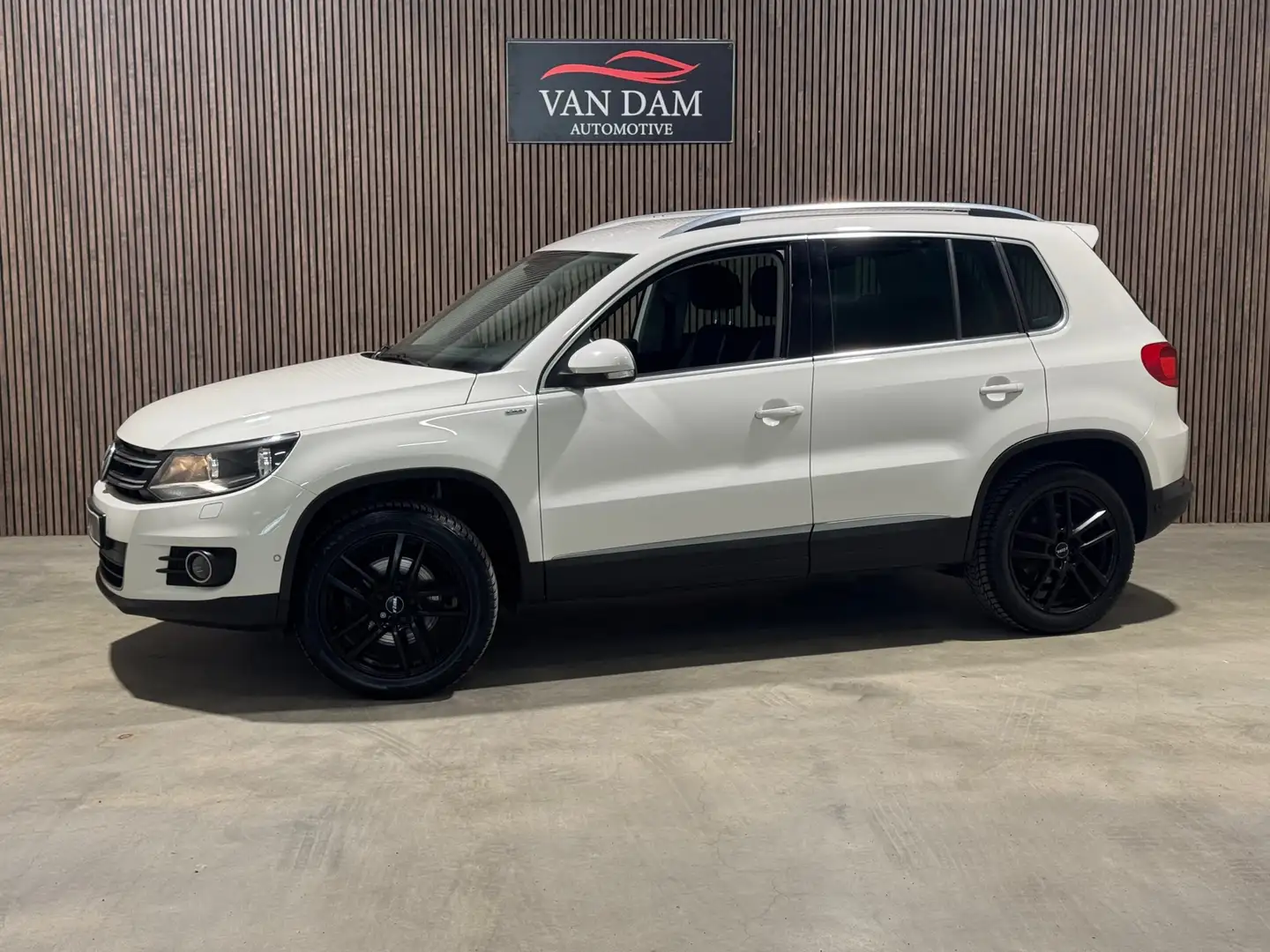 Volkswagen Tiguan 2.0 TSI Sport&Style LIFE 4Motion 2013 DSG KEYLESS Blanc - 1