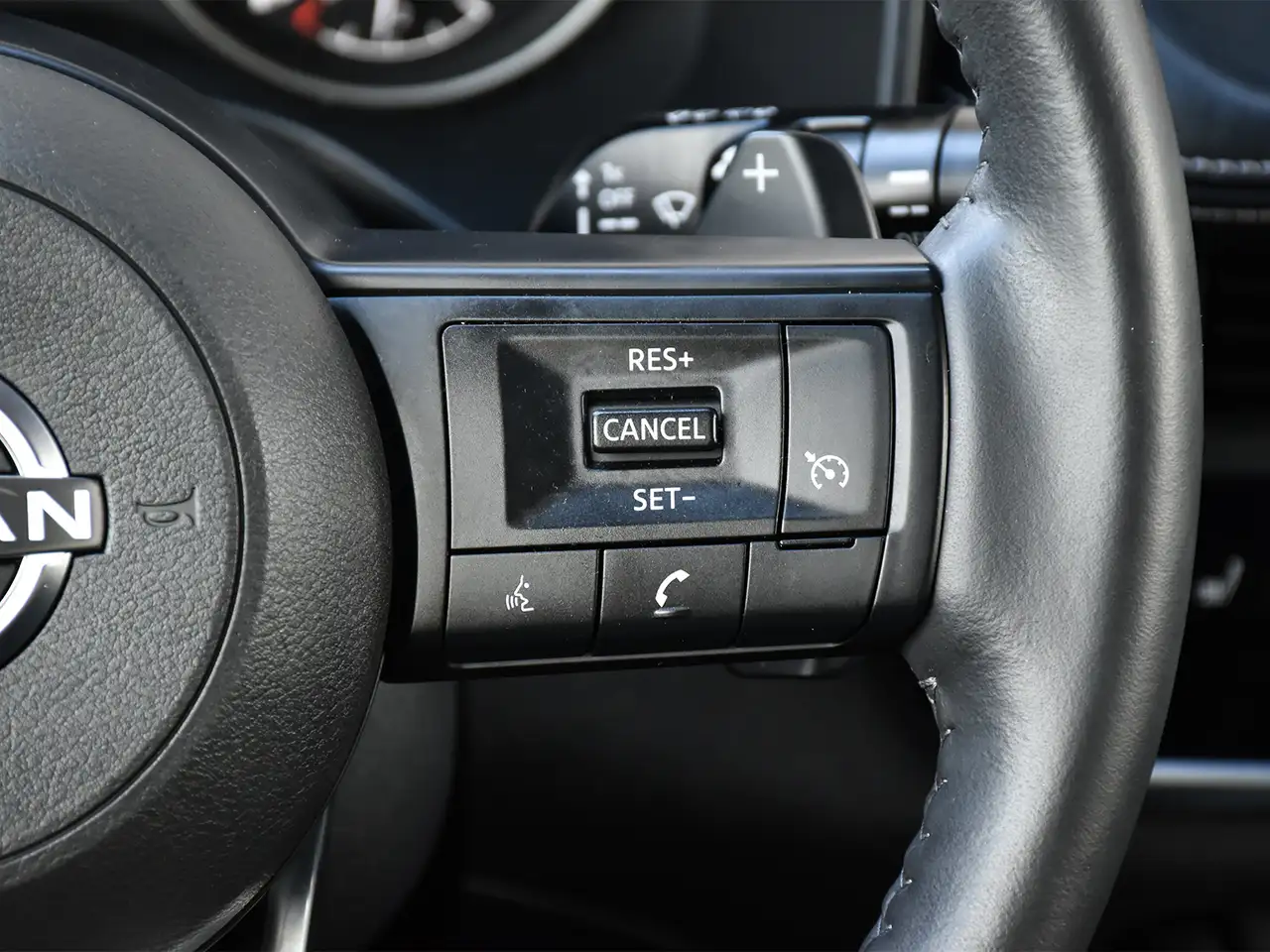 Nissan Rogue photo Nissan Rogue