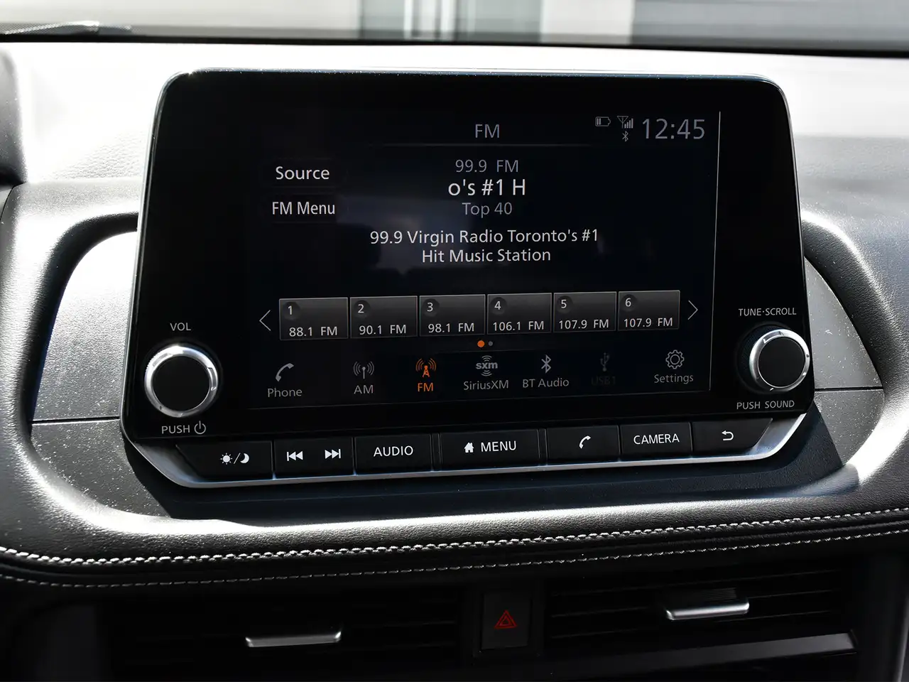 Nissan Rogue photo Nissan Rogue