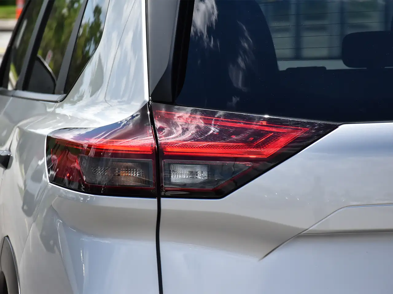 Nissan Rogue photo Nissan Rogue