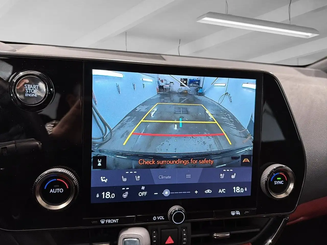 Lexus NX снимка Lexus NX