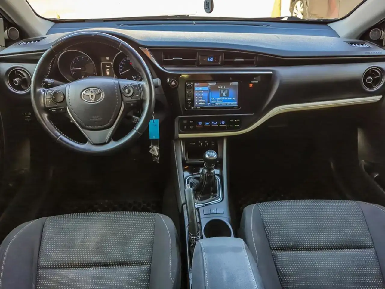 Toyota Corolla fotografie Toyota Corolla