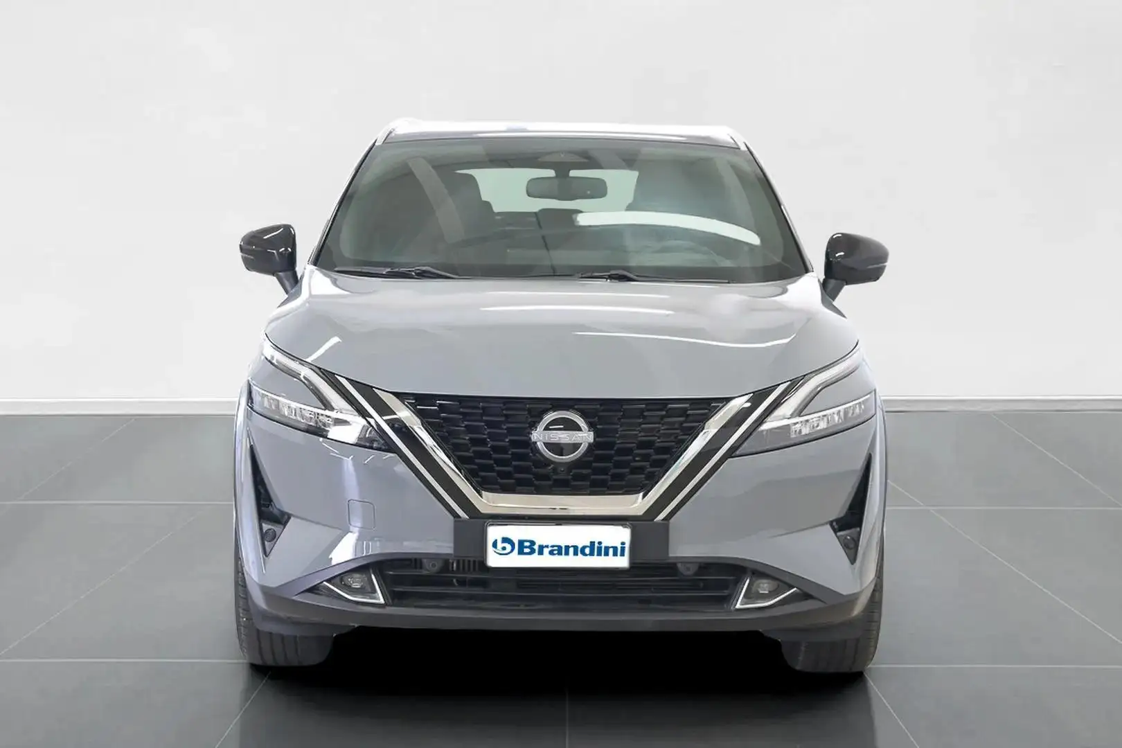 Nissan Qashqai 1.3 Mild Hybrid Tekna Grijs - 2