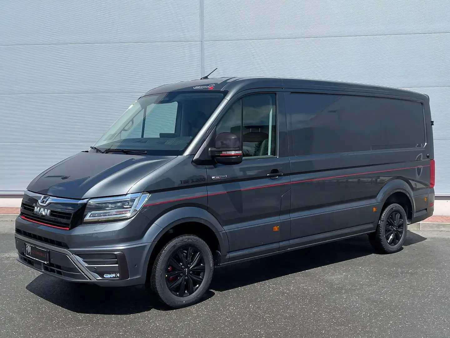 MAN TGE 3.200 L3H2 Kasten 4x4 Individual S ACC STHZ Grau - 1