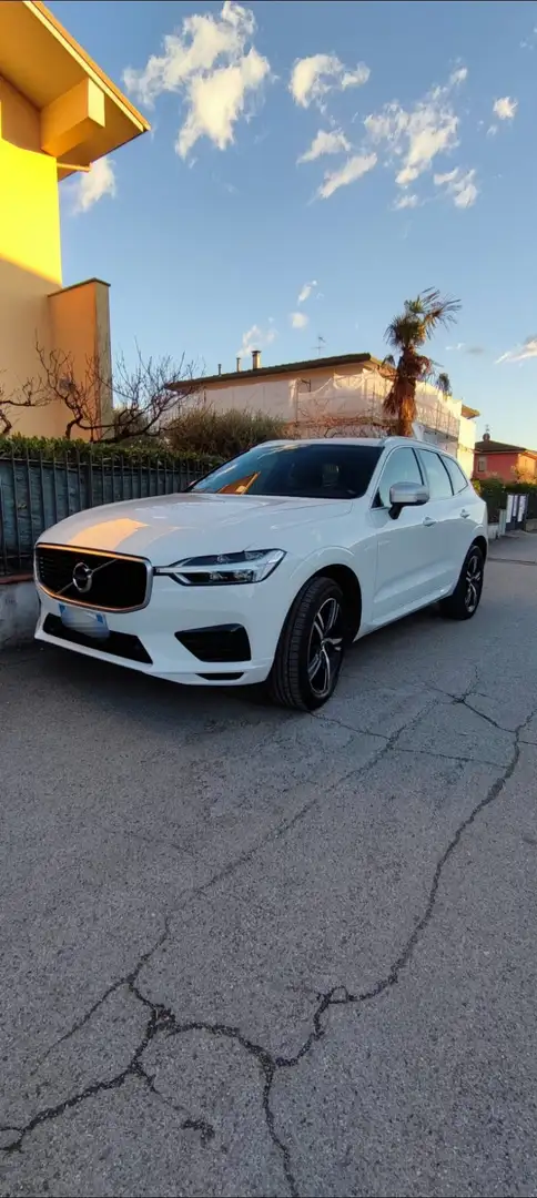 Volvo XC60 2.0 d4 R-design Geartronic - 2