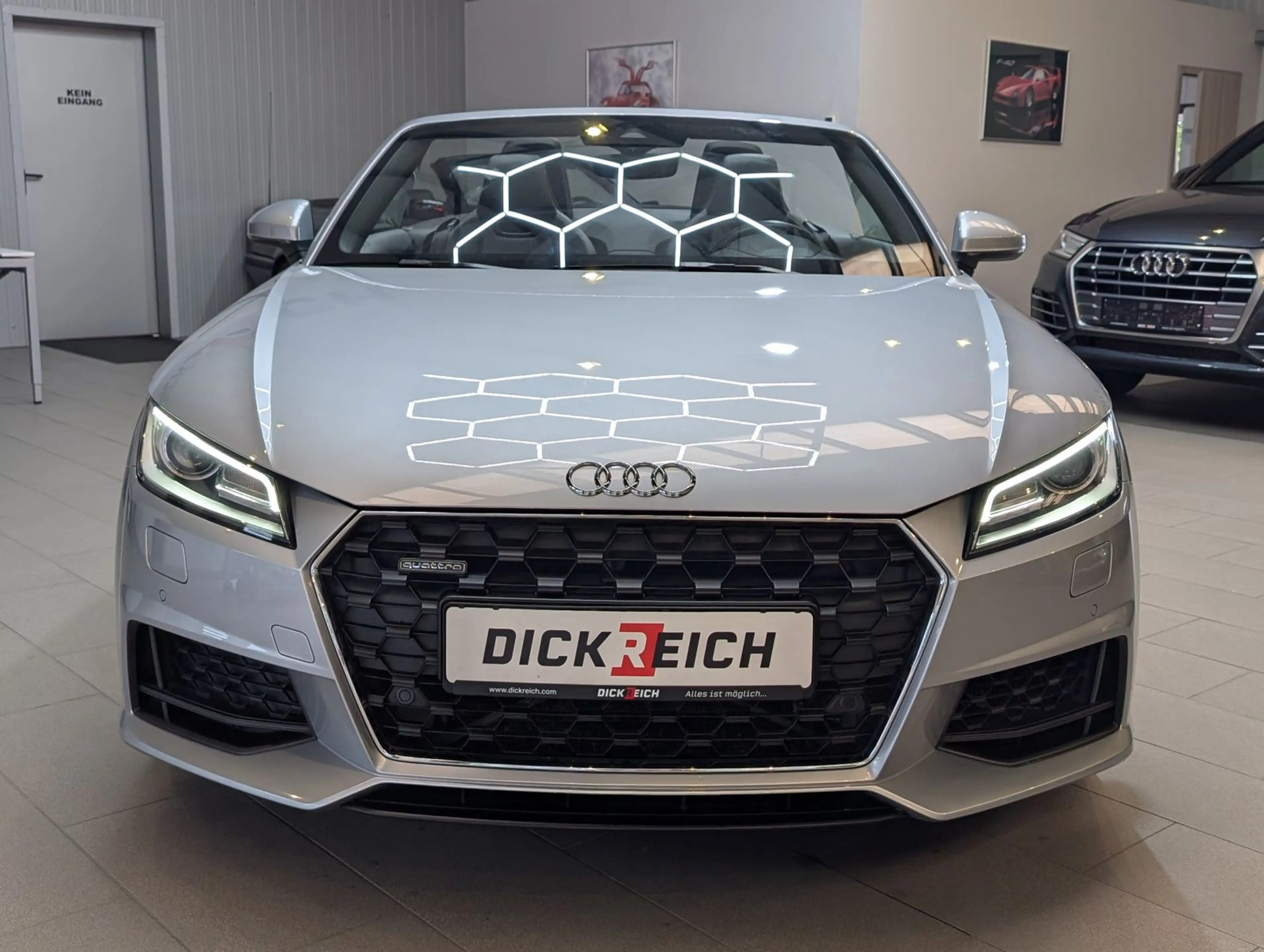 Audi TT Roadster 45 TFSI Quattro S-Line Sport-Paket + — photo 8
