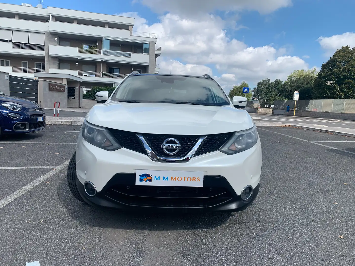 Nissan Qashqai Qashqai 1.6 dci Tekna 2wd 130cv xtronic E6 Blanc - 1