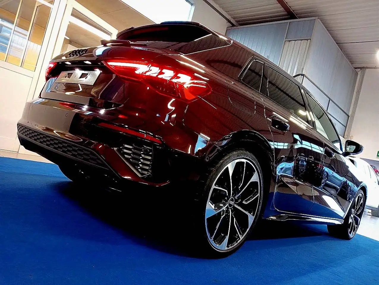 Audi A3 2.0 TDI SLINE EXCLUSIVE IDENTITY BLACK 19" MATRIX, миниатюра 8