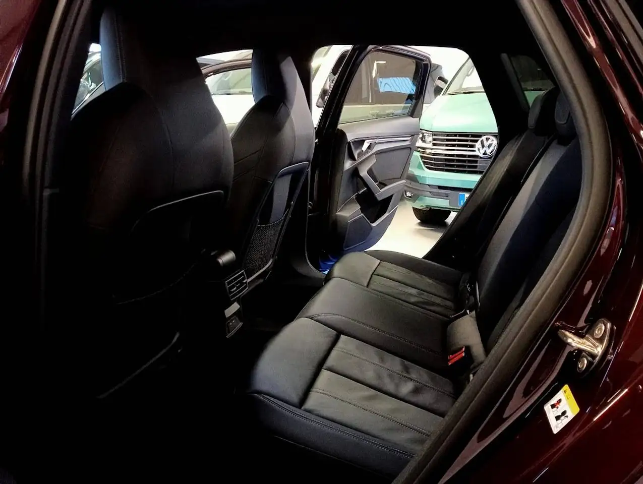 Audi A3 2.0 TDI SLINE EXCLUSIVE IDENTITY BLACK 19" MATRIX, миниатюра 12