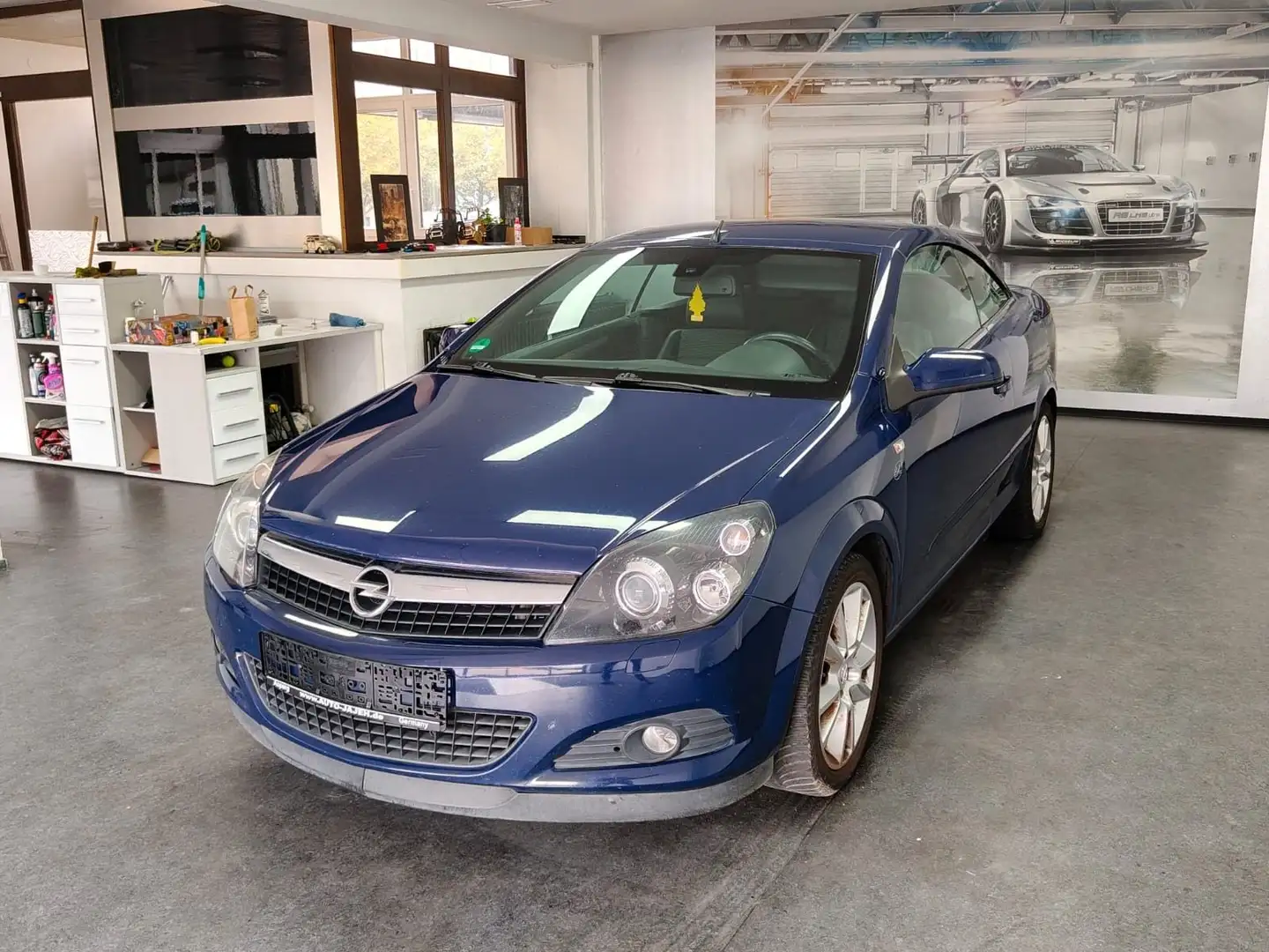 Opel Astra 1,8 Cosmo Cabrio Klima Teilleder Blau - 2