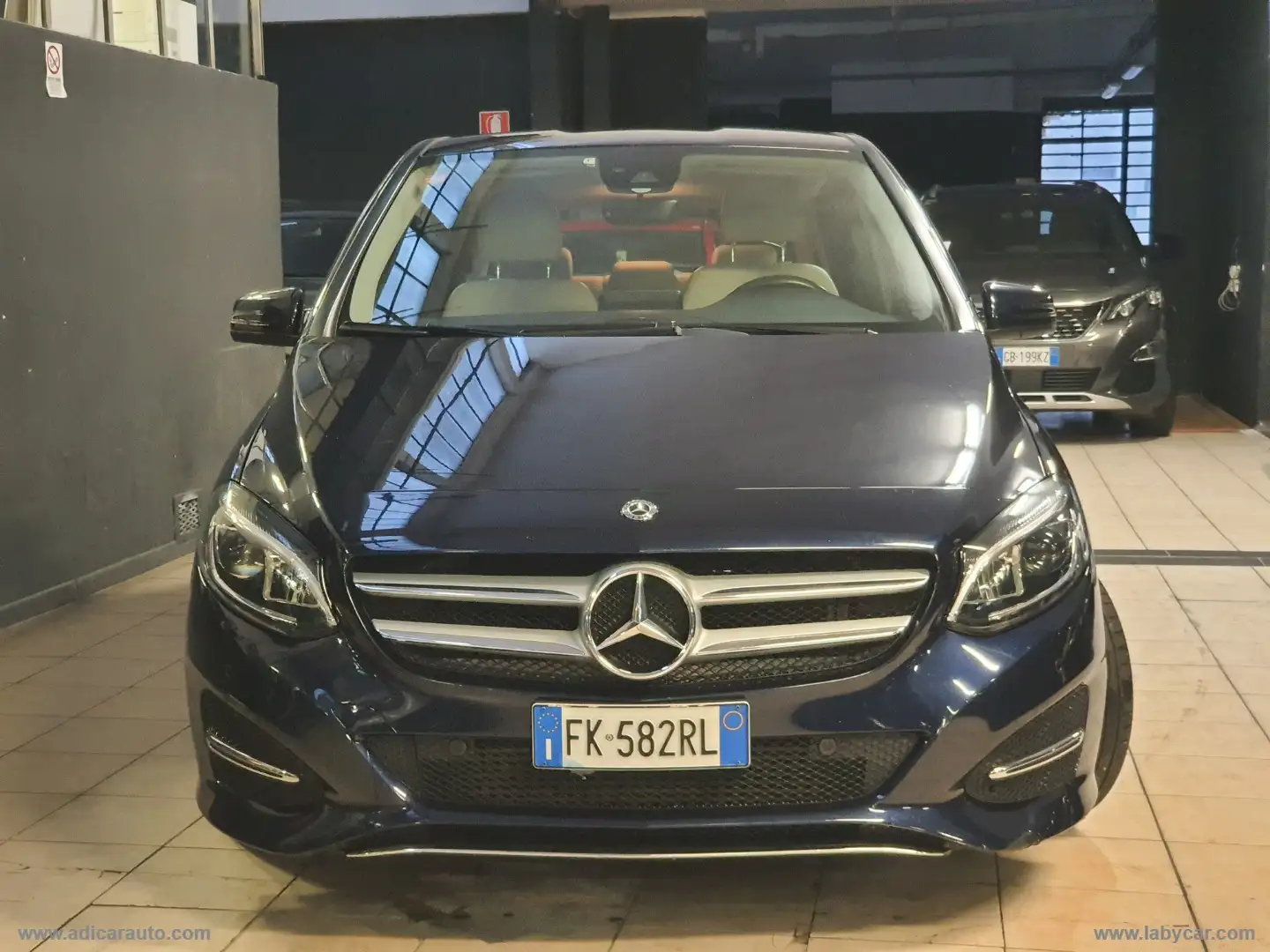 Mercedes-Benz B 180 B 180 d Automatic Premium Blu/Azzurro - 2