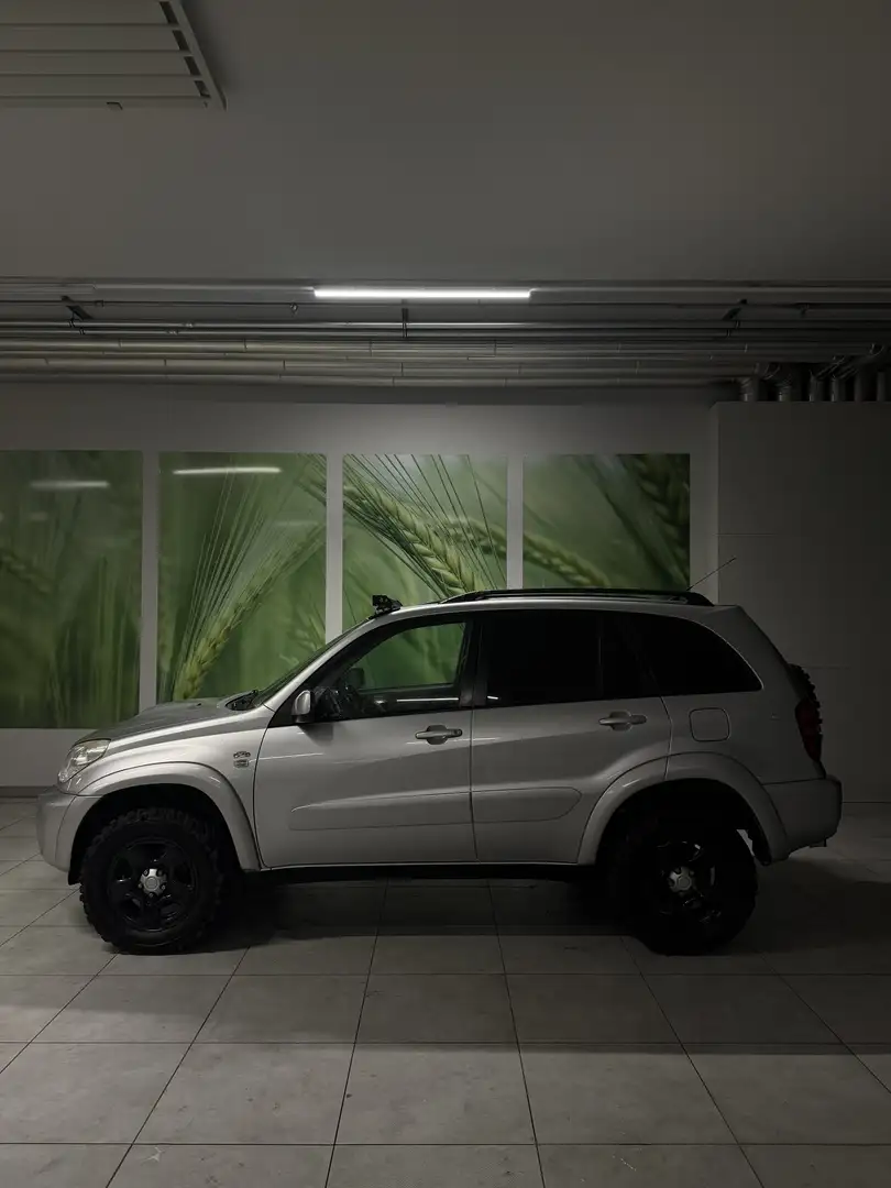 Toyota RAV 4 D-4D 4x4 Executive - 2