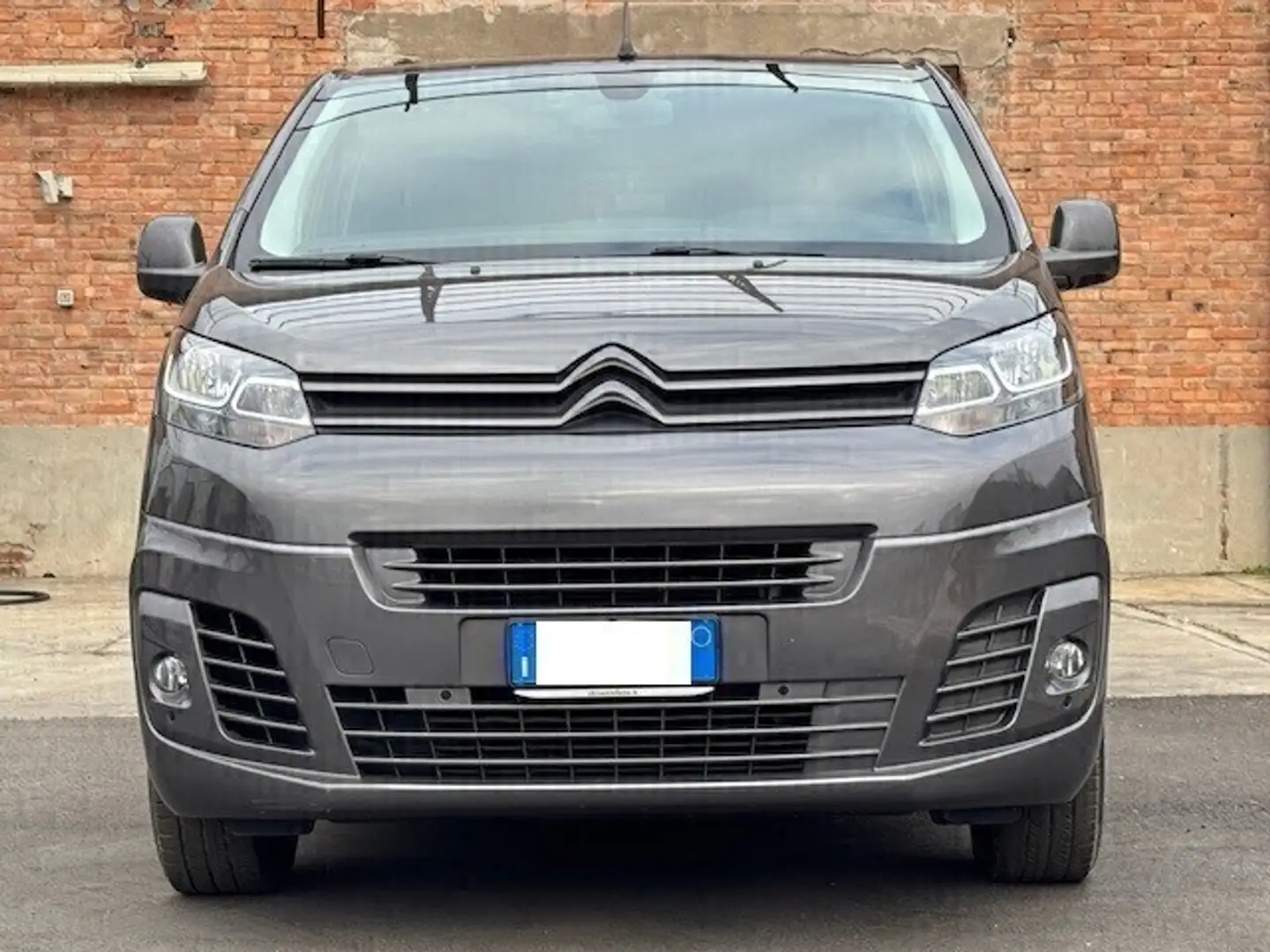 Citroen Jumpy e-Jumpy 75 kWh Furgone Gri - 2