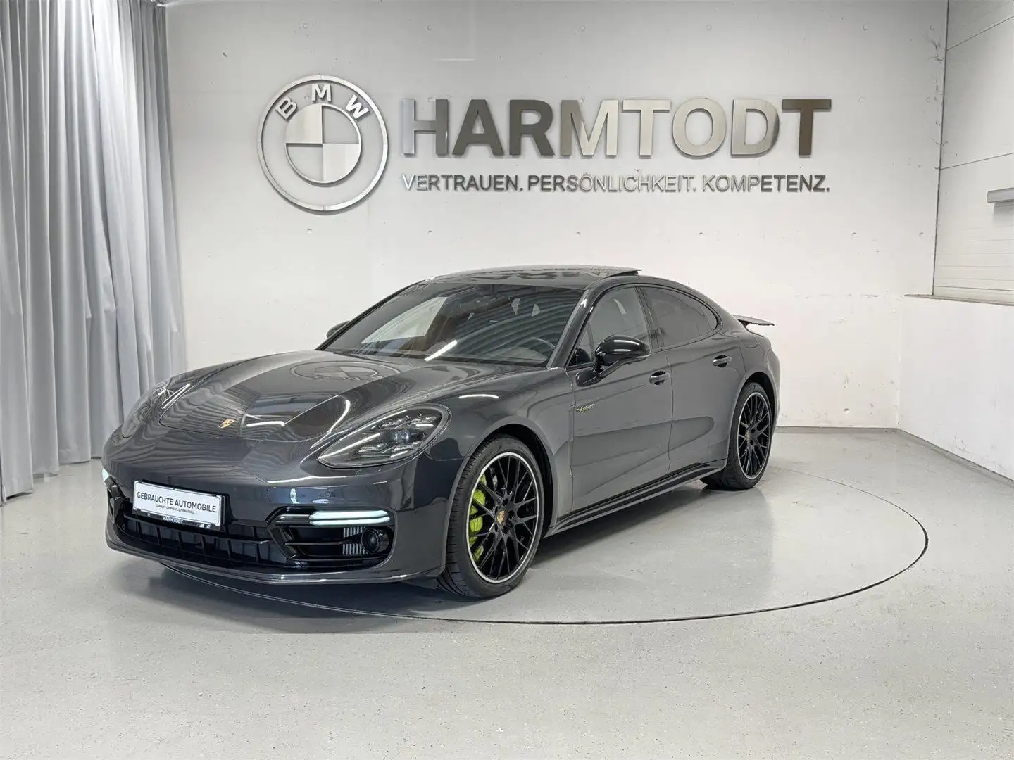 Porsche Panamera Turbo S E-Hybrid Grey - 1