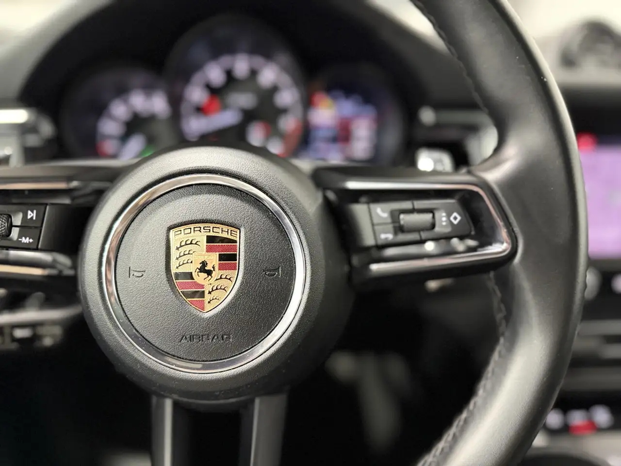 Porsche Macan снимка Porsche Macan
