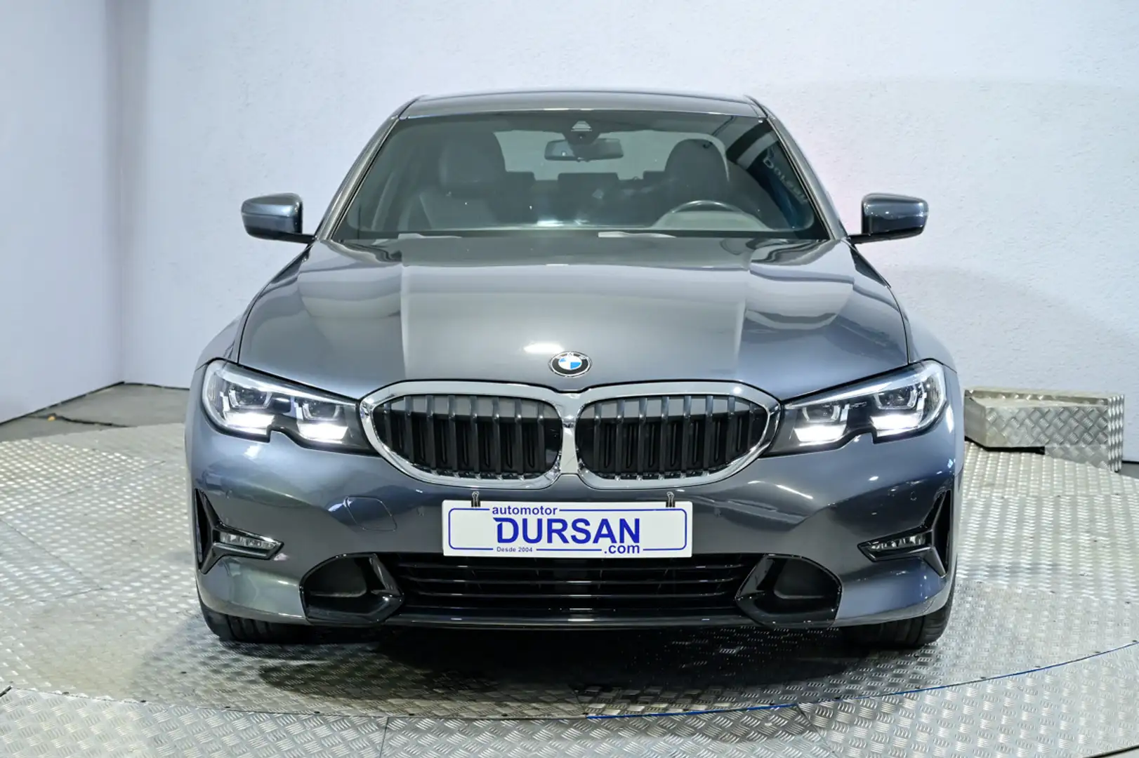 BMW 320 320dA - 2