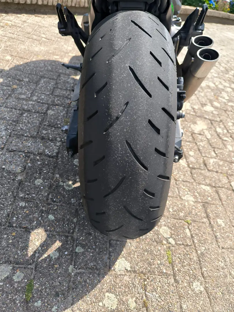 Kawasaki Z 800 Zwart - 2