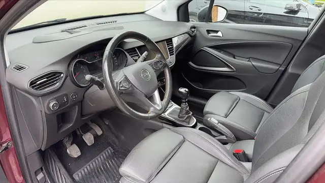Opel Crossland view 8
