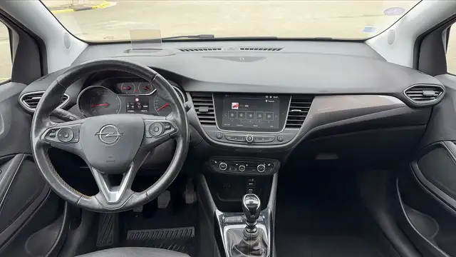 Opel Crossland view 11