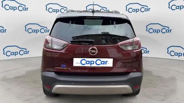 Opel Crossland view 3