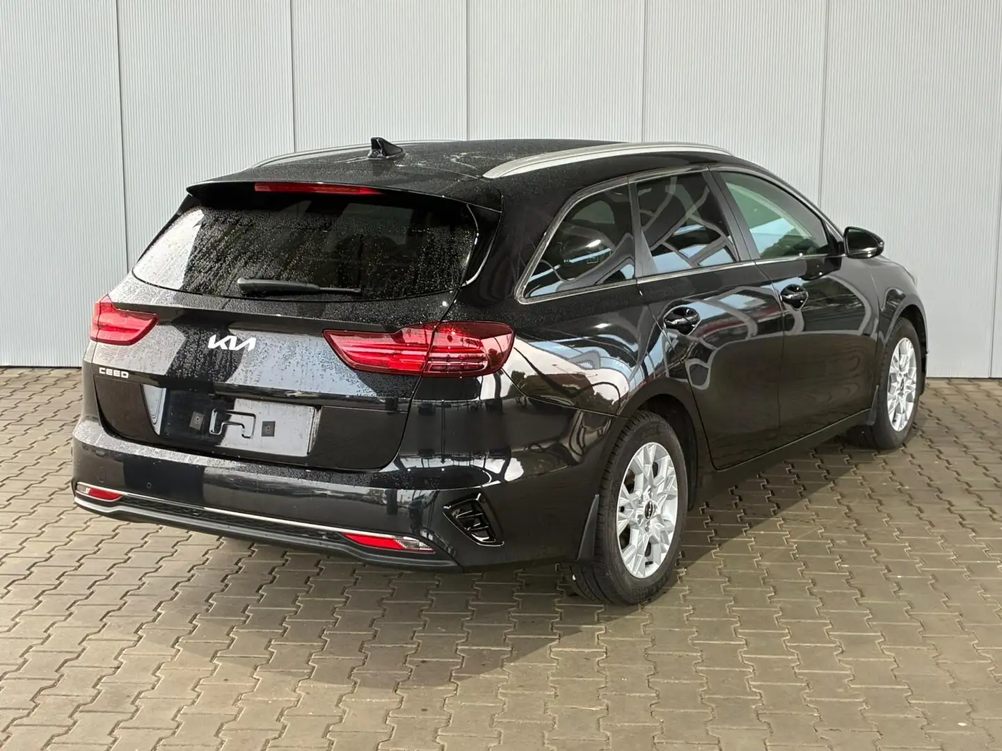 Kia Ceed SW / cee'd SW Sportswagon Comfort 1.5 DCTSitz + Lenkradheizun... Noir - 2