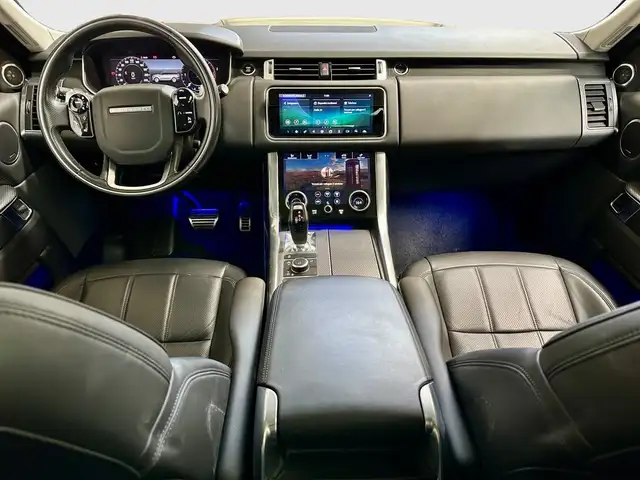 Land Rover Range Rover Sport view 4