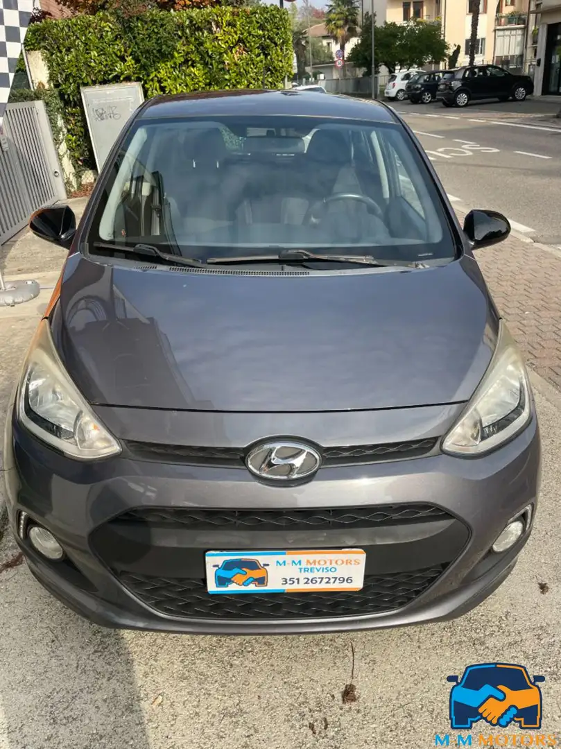 Hyundai i10 1.0 MPI unico proprietario Grau - 2