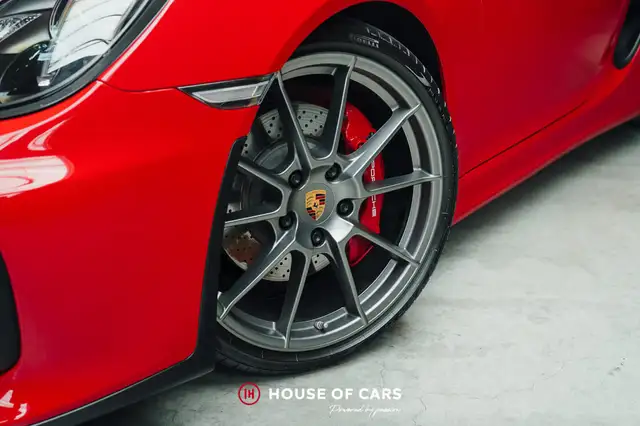 Porsche Boxster view 11