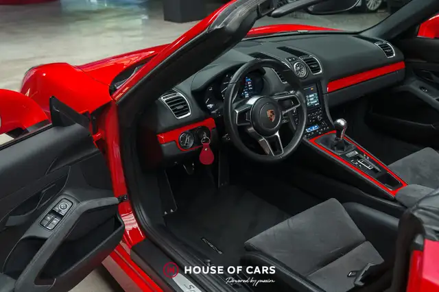Porsche Boxster view 16