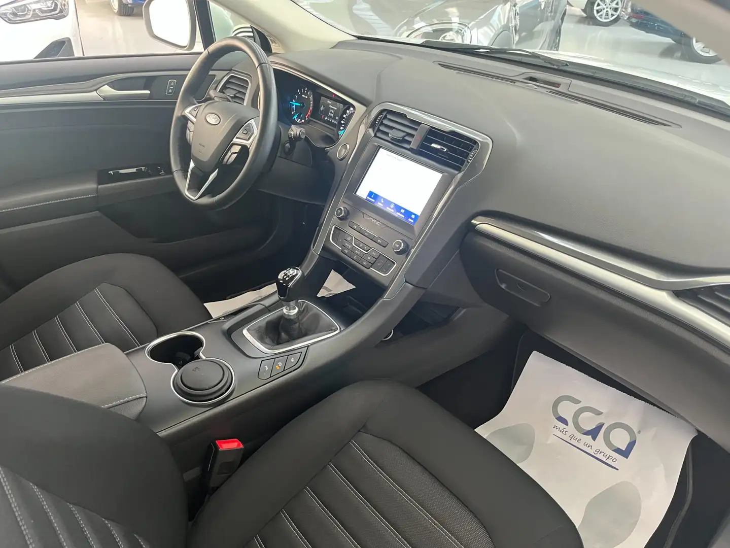 Ford Mondeo 2.0TDCI Trend 150 Weiß - 2