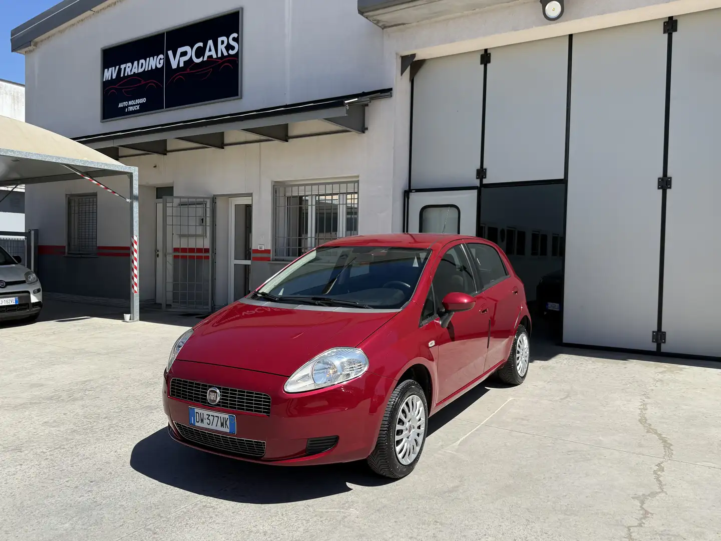 Fiat Grande Punto 5p 1.4 natural power Actual 77cv - 1