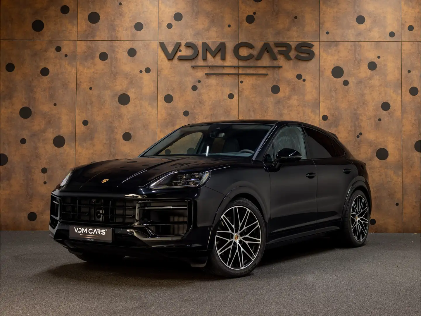 Porsche Cayenne Coupé 3.0 E-Hybrid | SportDesign | HUD | 18-weg | Noir - 1
