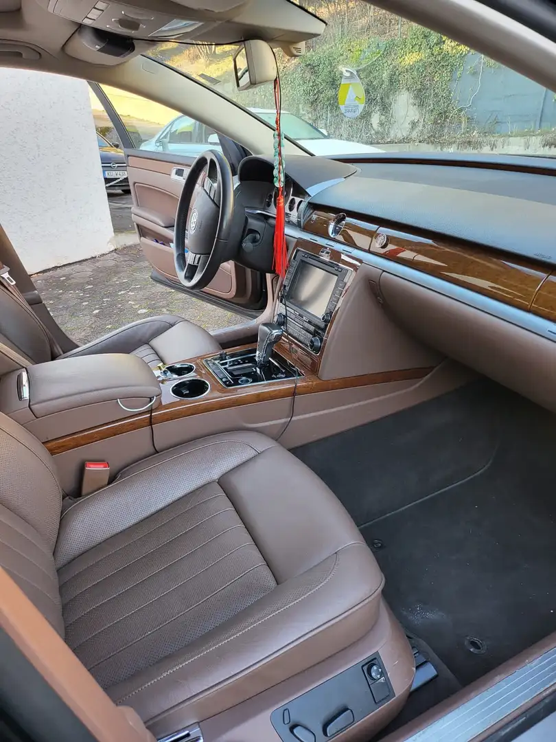 Volkswagen Phaeton 3.0 V6 TDI DPF 4MOTION langer Radstand Aut (4 Sitz - 1