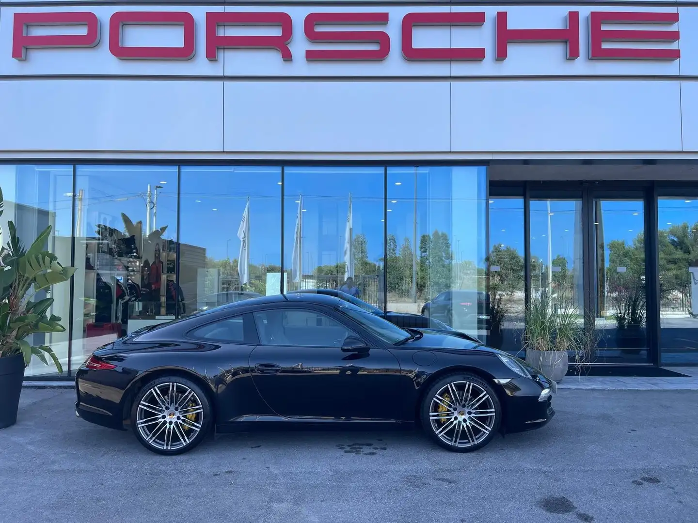 Porsche 911 911 Carrera 991 Coupe 3.4 Carrera Nero - 1