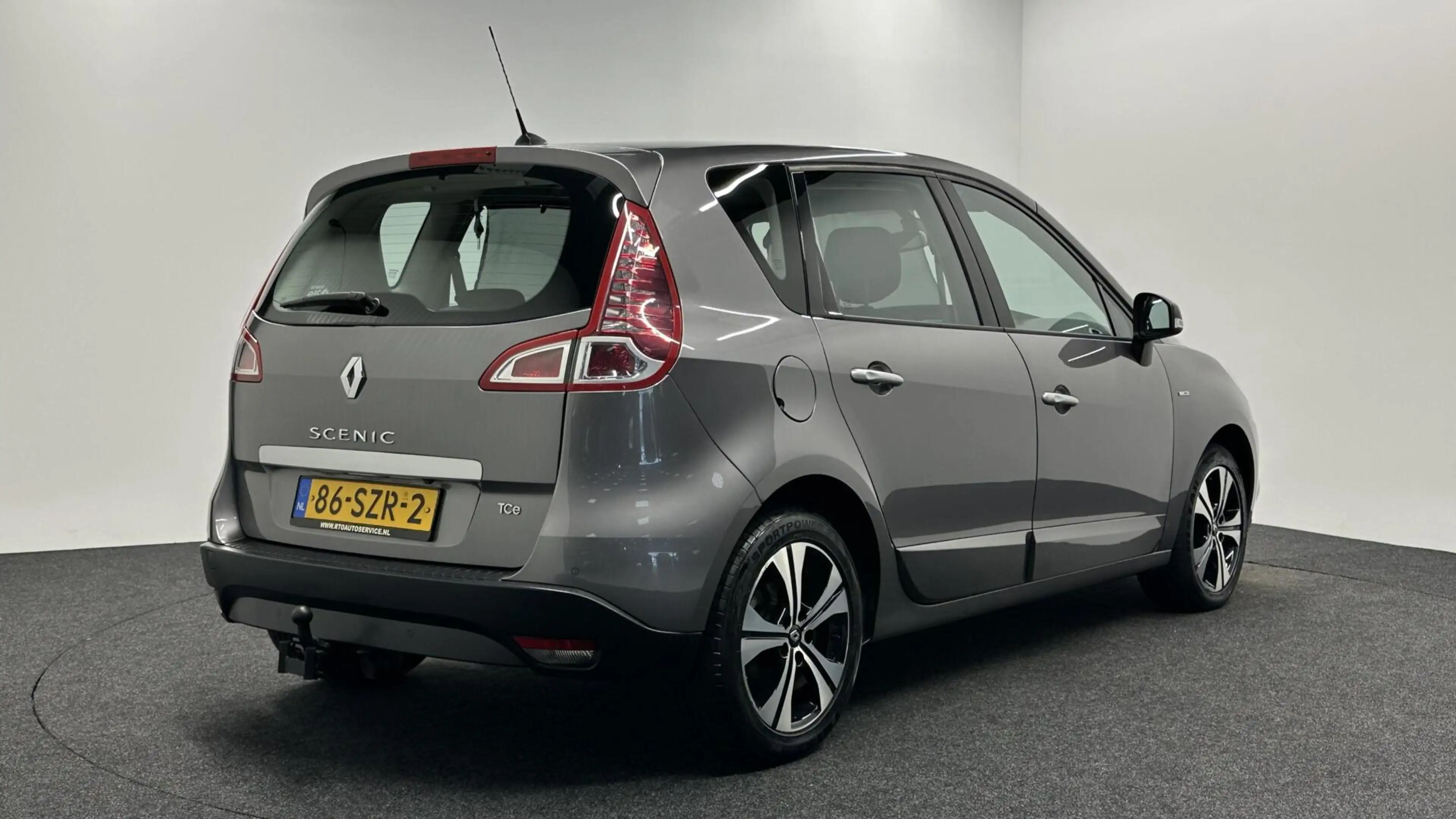Renault Scenic 1.4 TCe Bose CAMERA TREKHAAK NAVI CRUISE ECC LM. — photo 5