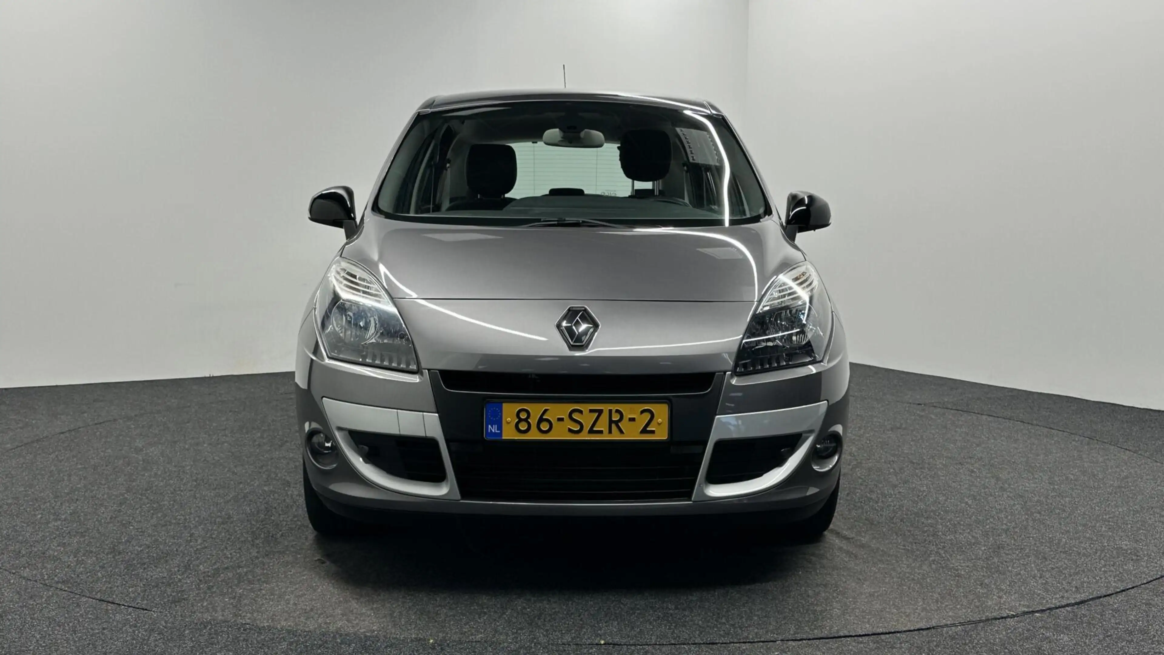 Renault Scenic 1.4 TCe Bose CAMERA TREKHAAK NAVI CRUISE ECC LM. — photo 6