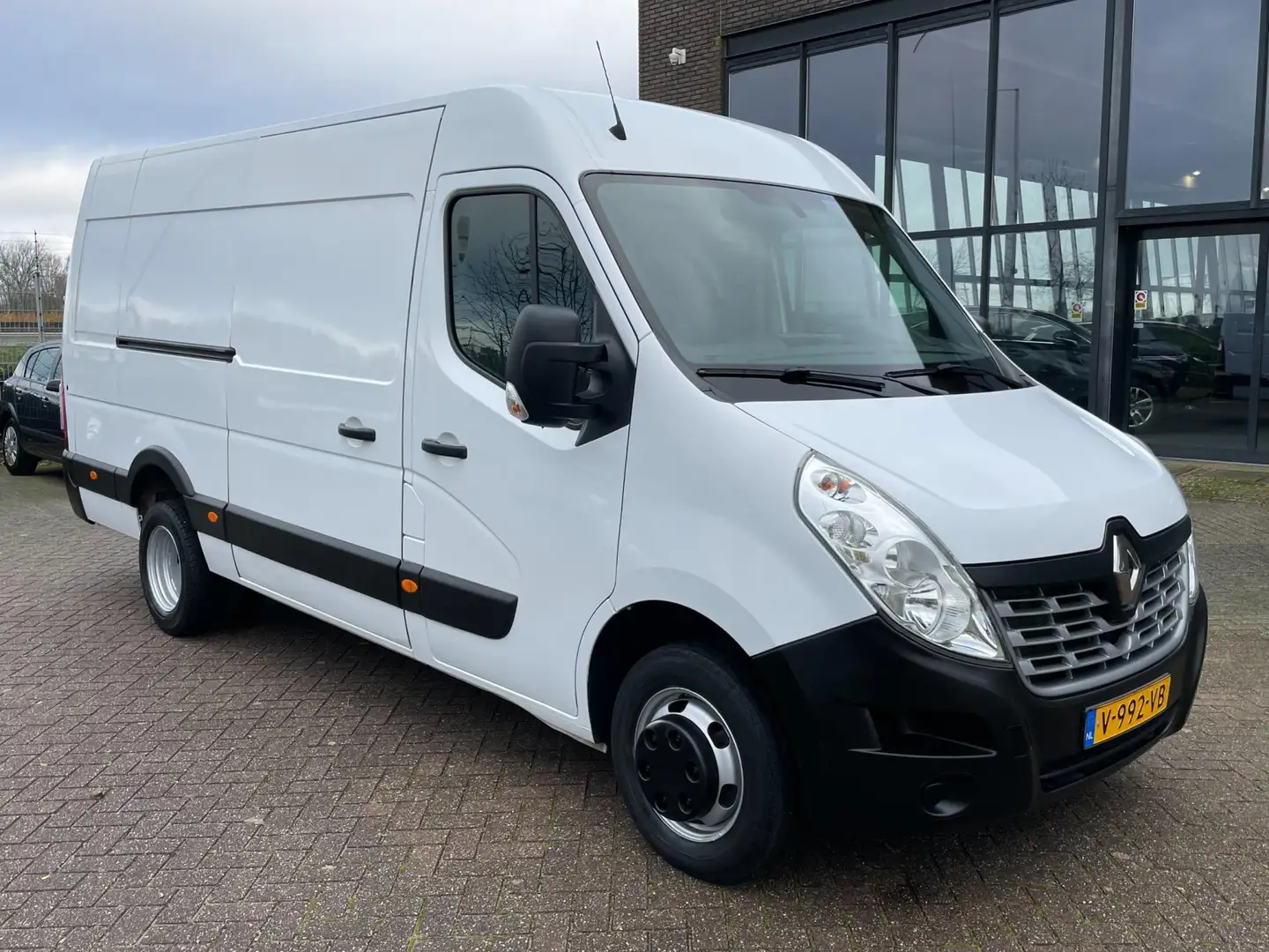 Renault Master T35 2.3 dCi L3H3 DL Energy, 1E EIG, NAP! - 2