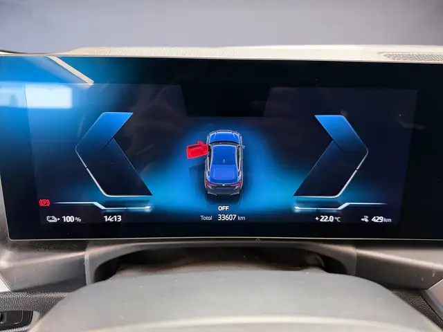 BMW I4 view 9